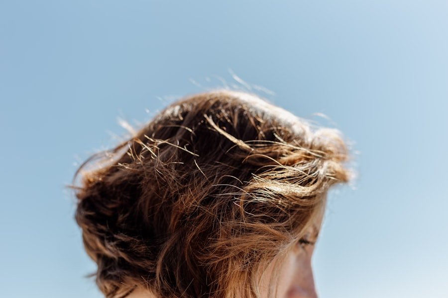Photo hair thickener