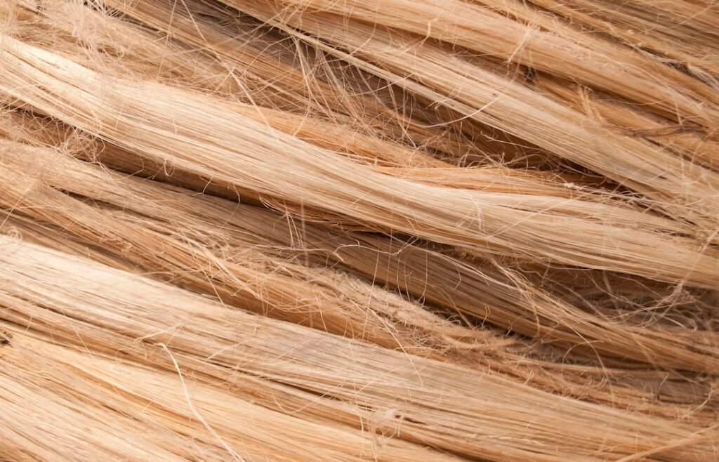 Photo hair thickener